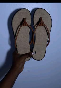 Female handmade slides