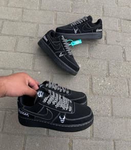 UNISEX SNEAKERS